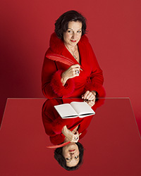 clea carmin portrait