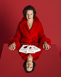 clea carmin portrait